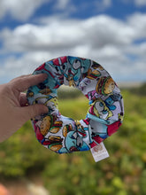 Load image into Gallery viewer, Spongebob Squarepants Scrunchie