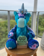Load image into Gallery viewer, Keepsake Unicorn