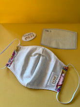 Load image into Gallery viewer, Baby Winnie the Pooh Mask ✨LIMITED PRODUCT✨