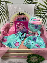 Load image into Gallery viewer, Baby Gift Pack - Girl