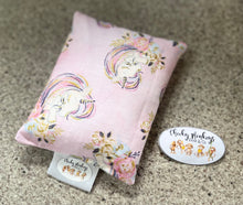 Load image into Gallery viewer, Unicorn - Pale Pink - Heat Pack
