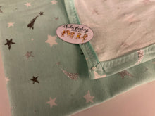 Load image into Gallery viewer, Mint Green Starry Cotton Blanket
