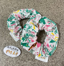 Load image into Gallery viewer, Disney Princesses - Magic Begins- Scrunchie
