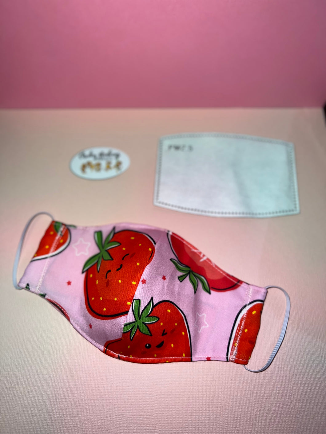 Strawberries Mask ✨ LIMITED PRODUCT✨