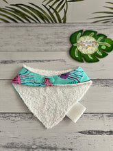 Load image into Gallery viewer, Jelly Fish Bandana Bib
