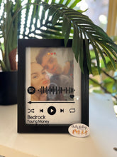 Load image into Gallery viewer, Spotify Photo Frame 6x4
