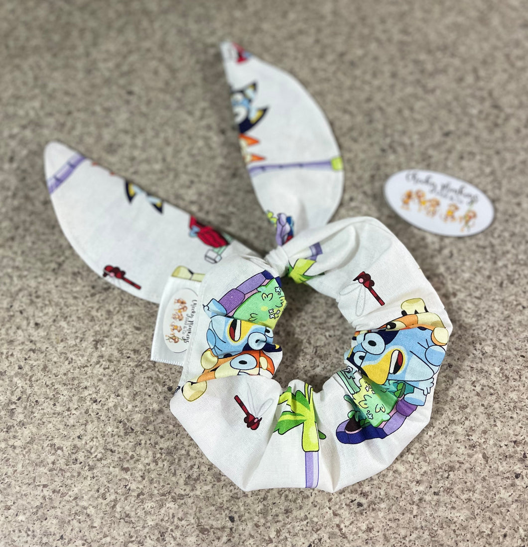 Bluey - White - Bow Scrunchie