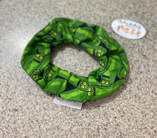 Load image into Gallery viewer, Rick &amp; Morty - Pickle Rick- Scrunchie
