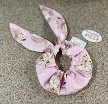 Load image into Gallery viewer, Unicorn - Pale Pink - Bow Scrunchie

