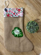 Load image into Gallery viewer, Personalised Hessian Stockings
