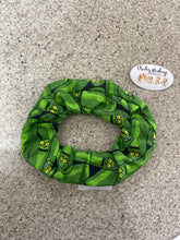 Load image into Gallery viewer, Rick &amp; Morty - Pickle Rick- Scrunchie
